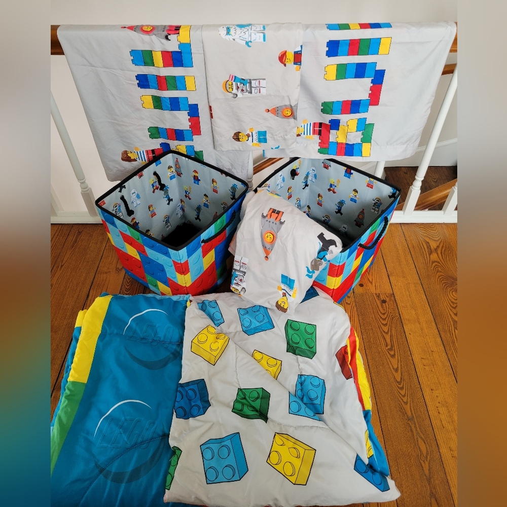 LEGO Brand Twin Comforter/sheets Set Plus 2 Bins! Excellent Condition